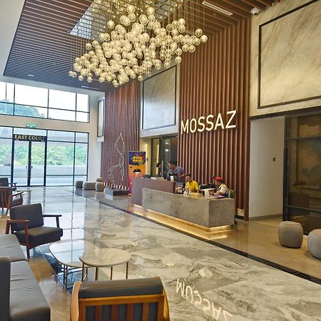 Mossaz Suites Empire City By Starwood Petaling Jaya Bagian luar foto