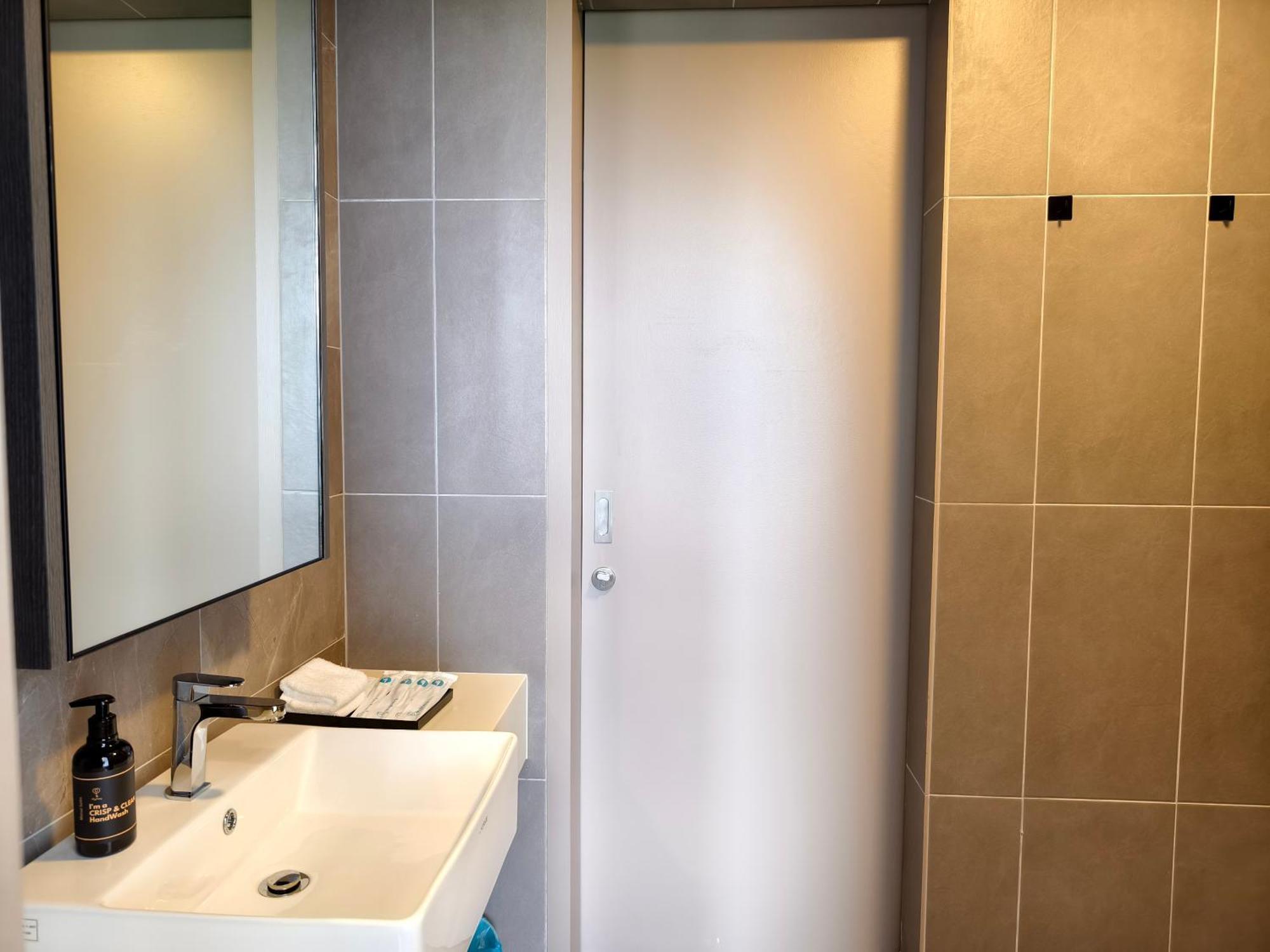 Mossaz Suites Empire City By Starwood Petaling Jaya Bagian luar foto
